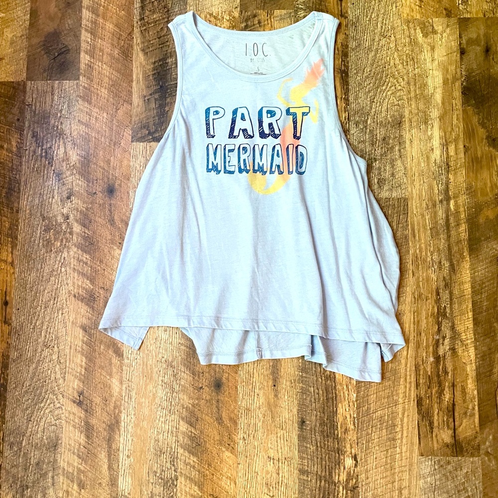 Blue part mermaid tank